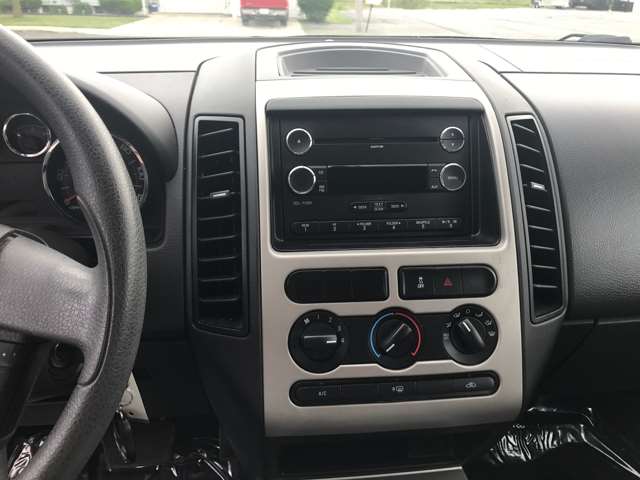 2008 Ford Edge SE 4dr SUV